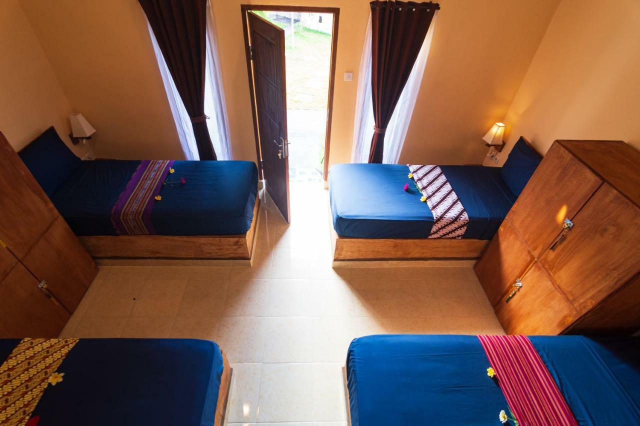 Surf Camp 79 Otel Kuta  Dış mekan fotoğraf